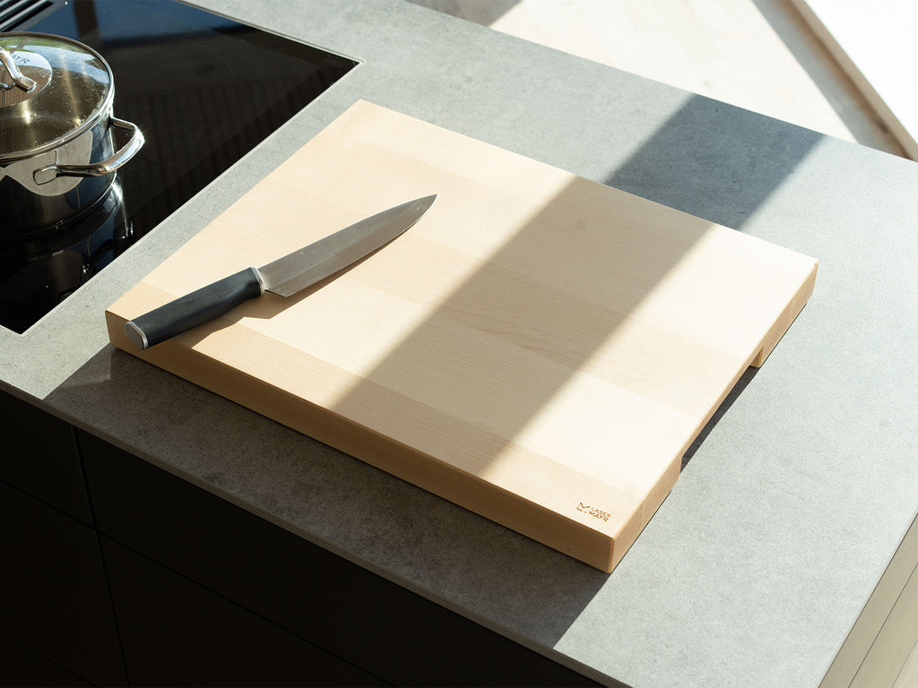 Großes Holz-Schneidebrett in Ahorn