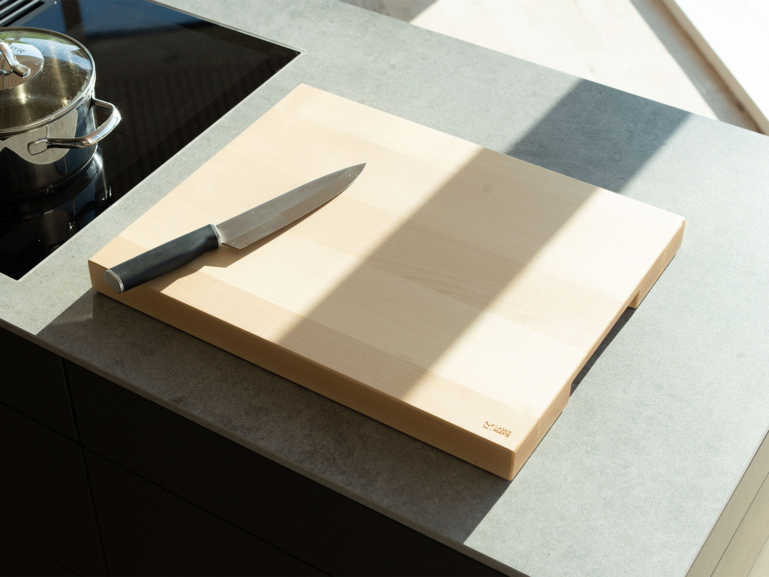 Großes Holz-Schneidebrett in Ahorn