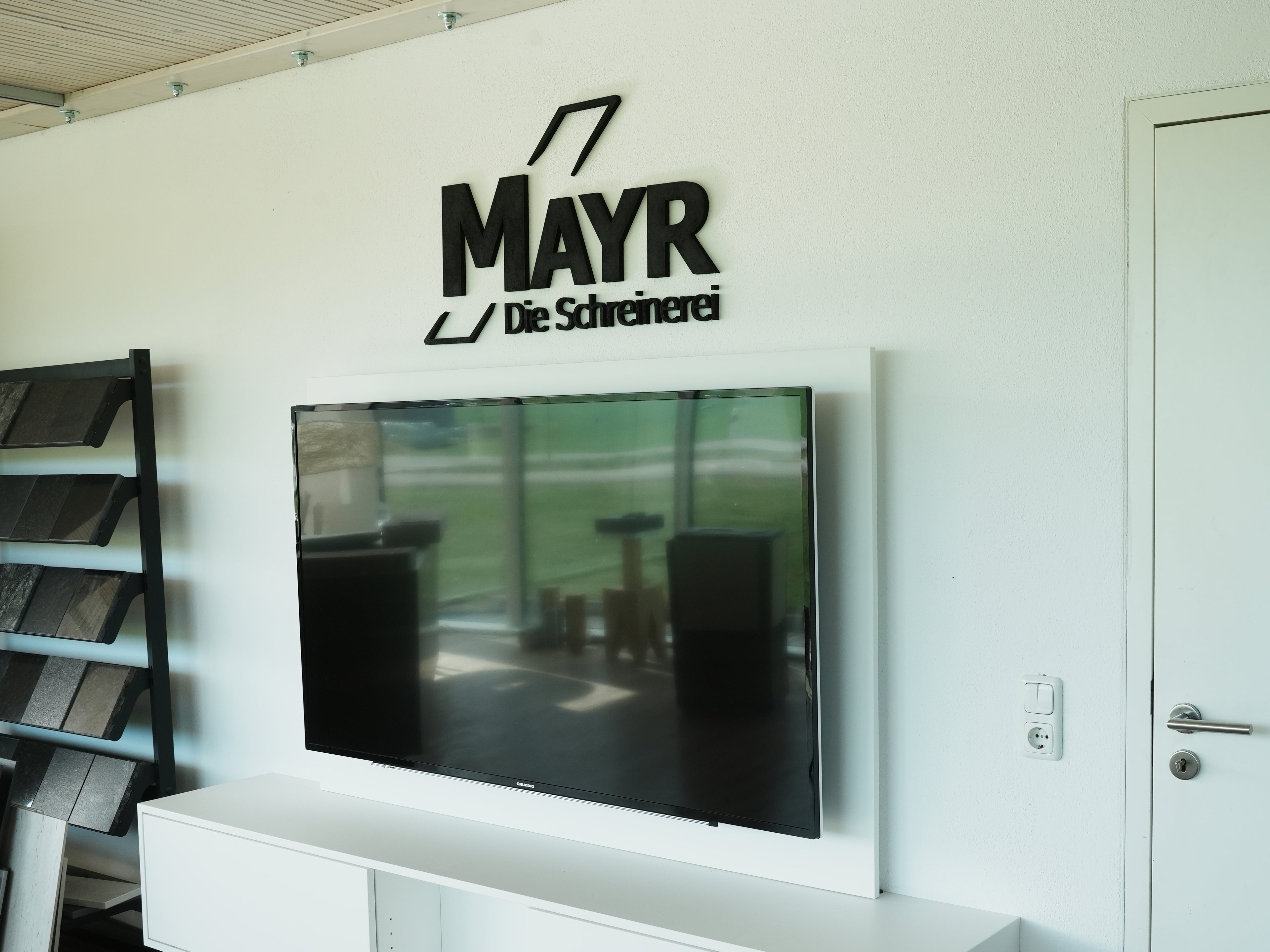 Wandlogo 3D Effekt schwarz